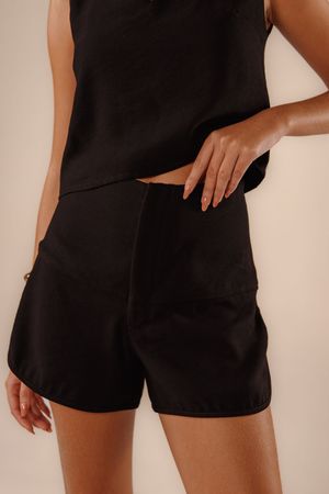 Short Vina preto 