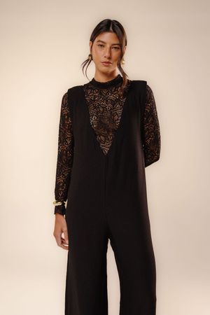 Blusa renda orgânico Tarsila preto