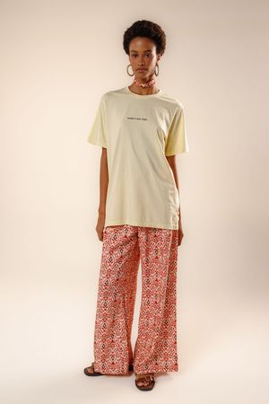 T-shirt bahia o ano todo amarelo