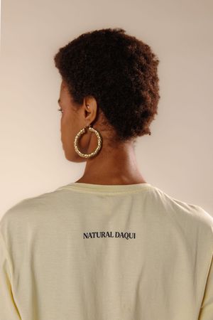 T-shirt bahia o ano todo amarelo