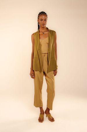 Calça cropped Nena natural duna