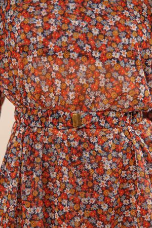 T-shirt tule com cinto Lola estampa jardim solar