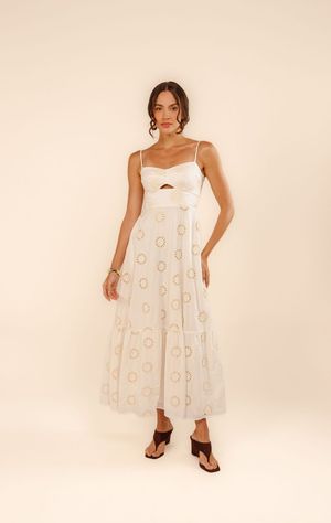 Vestido Bia bordado magnólia