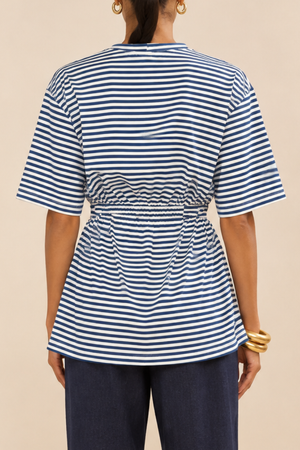 T-shirt malha com cinto Lola listra oceano