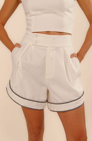 Short Amora off white