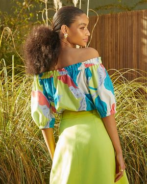 Blusa Ombro a Ombro Estampada