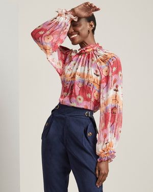 Blusa de Seda Estampada Gola Alta