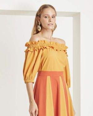 Blusa Ombro a Ombro com Babados