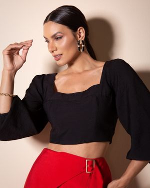 Blusa Decote Quadrado