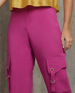 Calça de Linho com Bolso Lateral