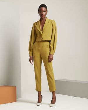 Calça Crepe com Abotoamento Lateral
