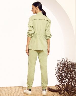 Calça com Bolso e Elástico