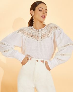 Blusa de Poá Manga Longa Mix de Rendas