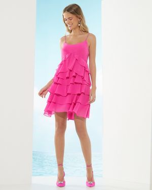 Vestido Curto com Babados