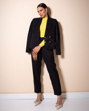 Conjunto Calça e Blazer com Botões de Strass