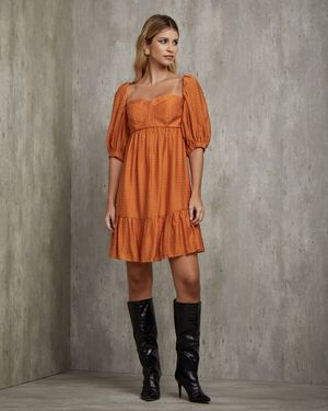 Vestido Curto de Poá