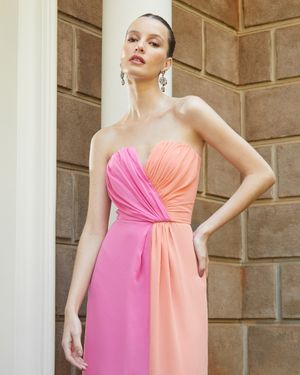 Vestido de Festa Longo com Busto Drapeado