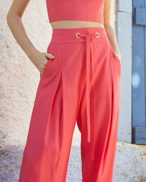 Calça Pantalona com Ilhós