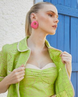 Conjunto Casaquinho e Cropped de Laise