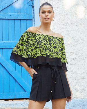 Short de Alfaiataria com Ilhós