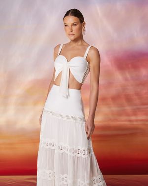 Conjunto Top Amarração e Saia com Rendas