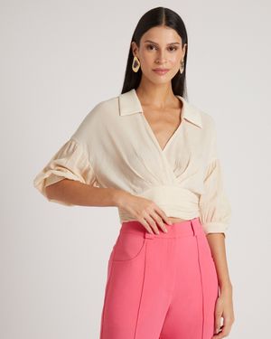 Blusa de Manga 3/4 com Decote V