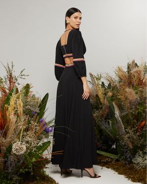 Vestido Longo com Mangas Bufantes