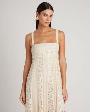 Vestido Longo Mix de Rendas e Chiffon