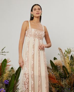 Vestido Longo Mix de Rendas e Chiffon