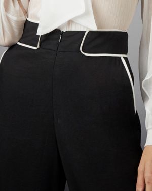 Calça Alfaiataria com Vivo Segunda Cor