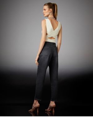 Calça Jeans Skinny com Bolso