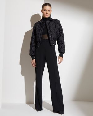 Calça com Nervura e Cós Transpassado