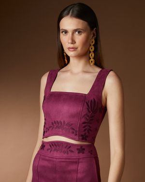 Conjunto Top Bordado e Calça Cigarrete