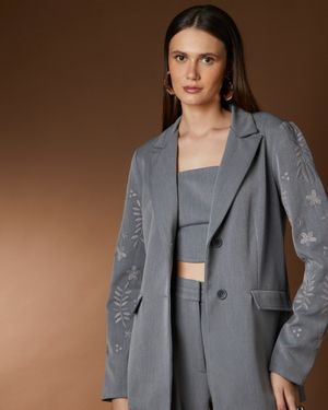 Blazer Mangas Bordadas