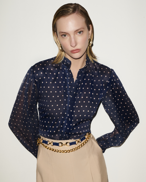 Camisa Poá com Gola e Babado