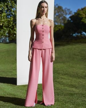 Conjunto Top Sem Alças Abotoamento e Calça Wide