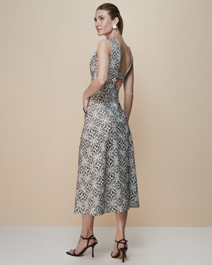 Conjunto Saia Midi e Top Decote com Vivo