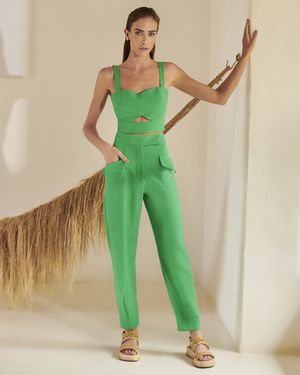 Conjunto Calça Cenoura e Top Bojo Pespontado