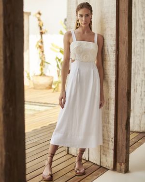 Vestido Midi Corpo Bordado