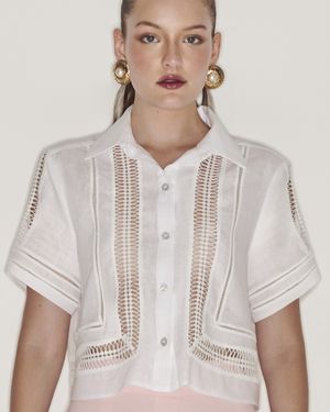 Camisa Manga Curta Cropped Mix Rendas