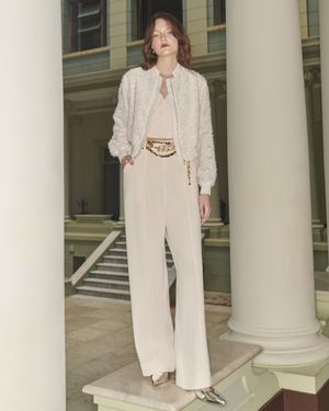 Calça Wide Leg com Botões