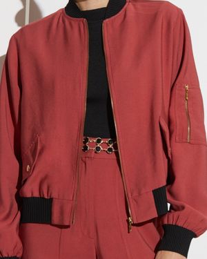 Jaqueta Bomber com Lapela