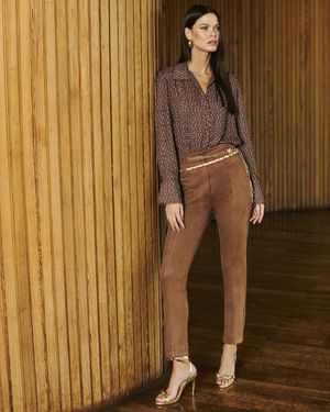 Calça Skinny Suede