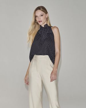 Blusa Poá Cava Raglan com Gola Foulard