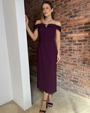 Vestido Midi Ombro a Ombro com Broche