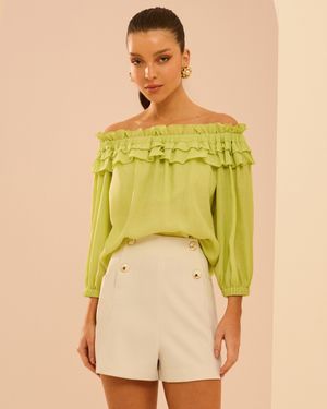 SHORT COM BOTAO DE ENFEITE