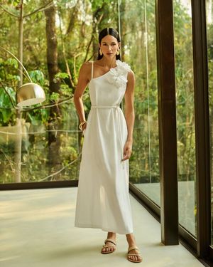 Vestido Um Ombro So Com Flor
