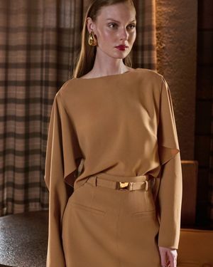 Blusa Crepe Decote V
