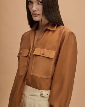 Camisa Manga Longa com Bolsos