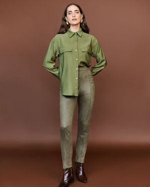 Calça Suede com Nervuras 